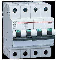 INT. MAGNETOTERMICO 4x63A GE 667622 EP64