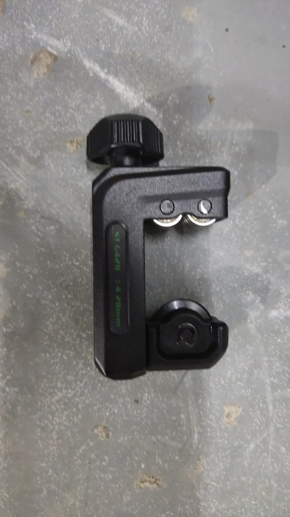 CORTATUBO MINI ST-428 de 3/16 a 1-1/8