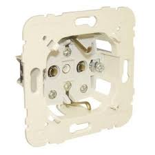 [EAC0519] BASE ENCHUFE MEC-21 EFAPEL 21131